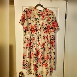 Gorgeous floral high low blouse